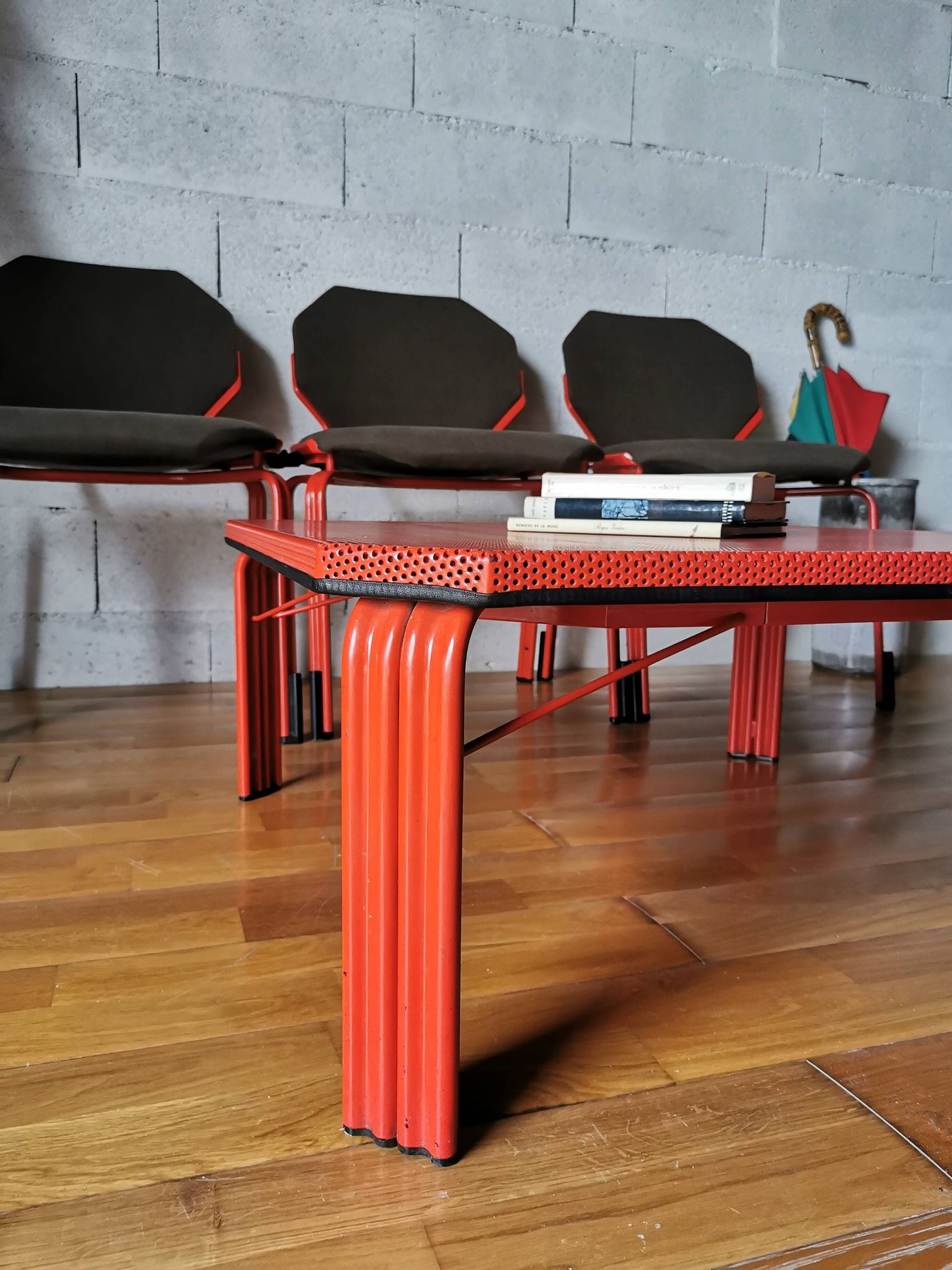Table basse par hartmut s. engel pour fröscher, circa 1980.