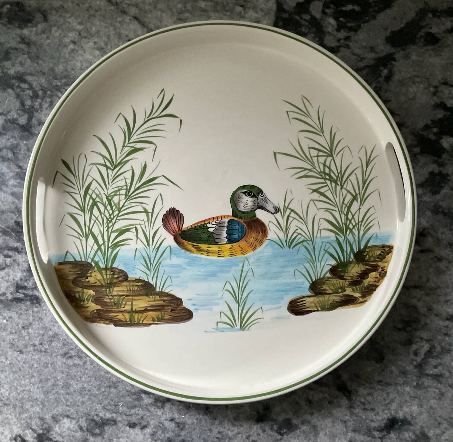 Vintage ceramic plateau from Italy.