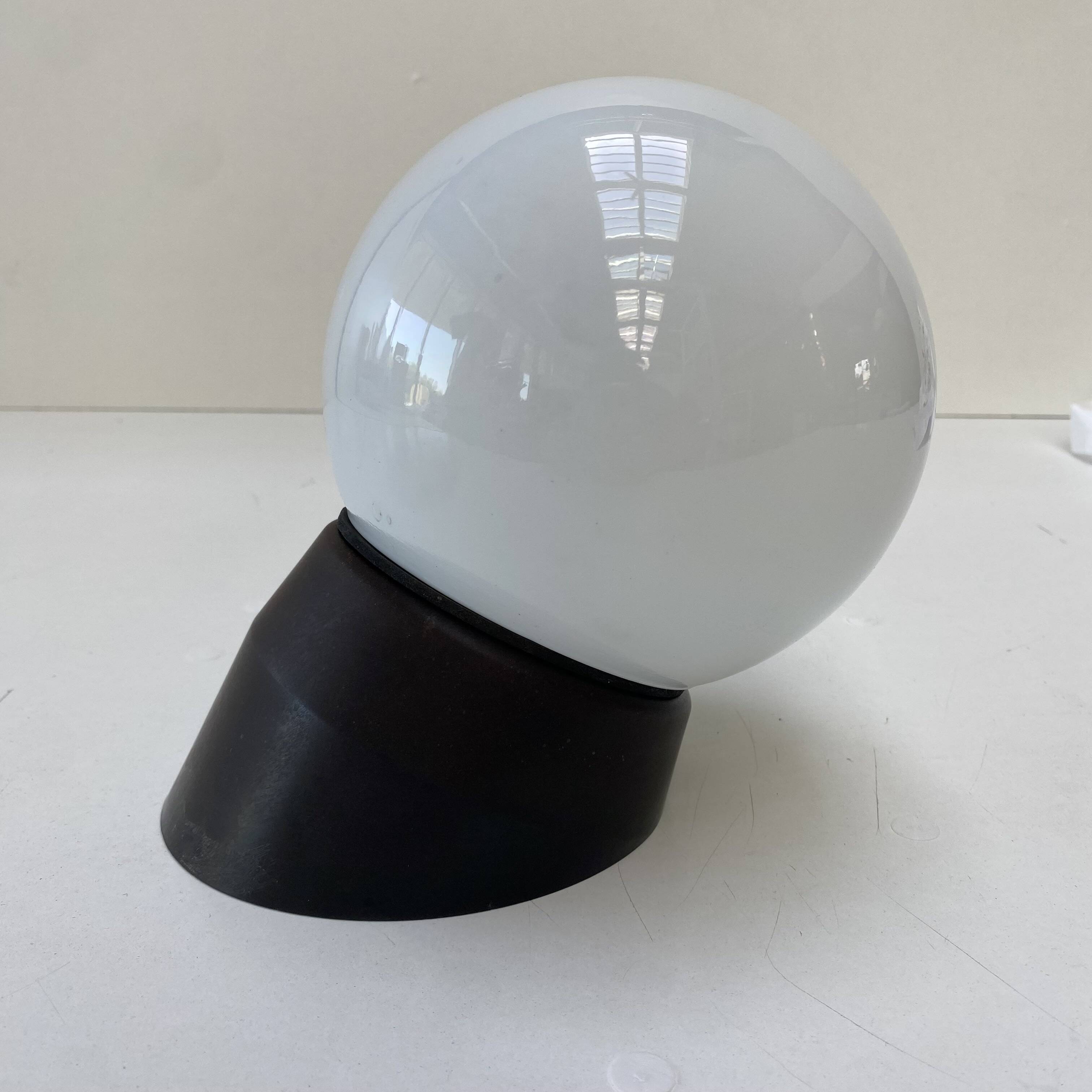 Bauhaus style wall light Bo Niko