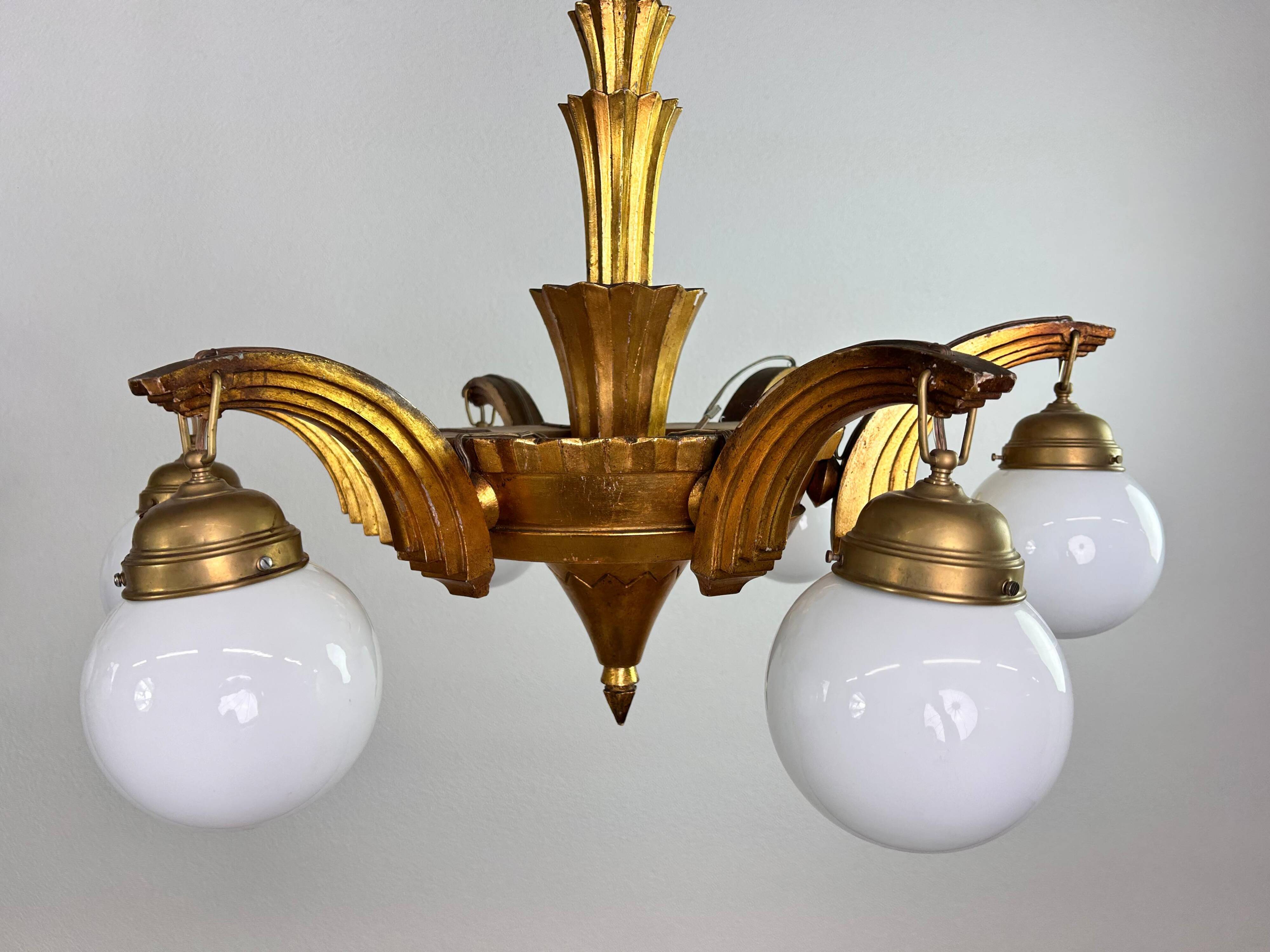Grands lustres art déco dans le style de Dagobert Peche