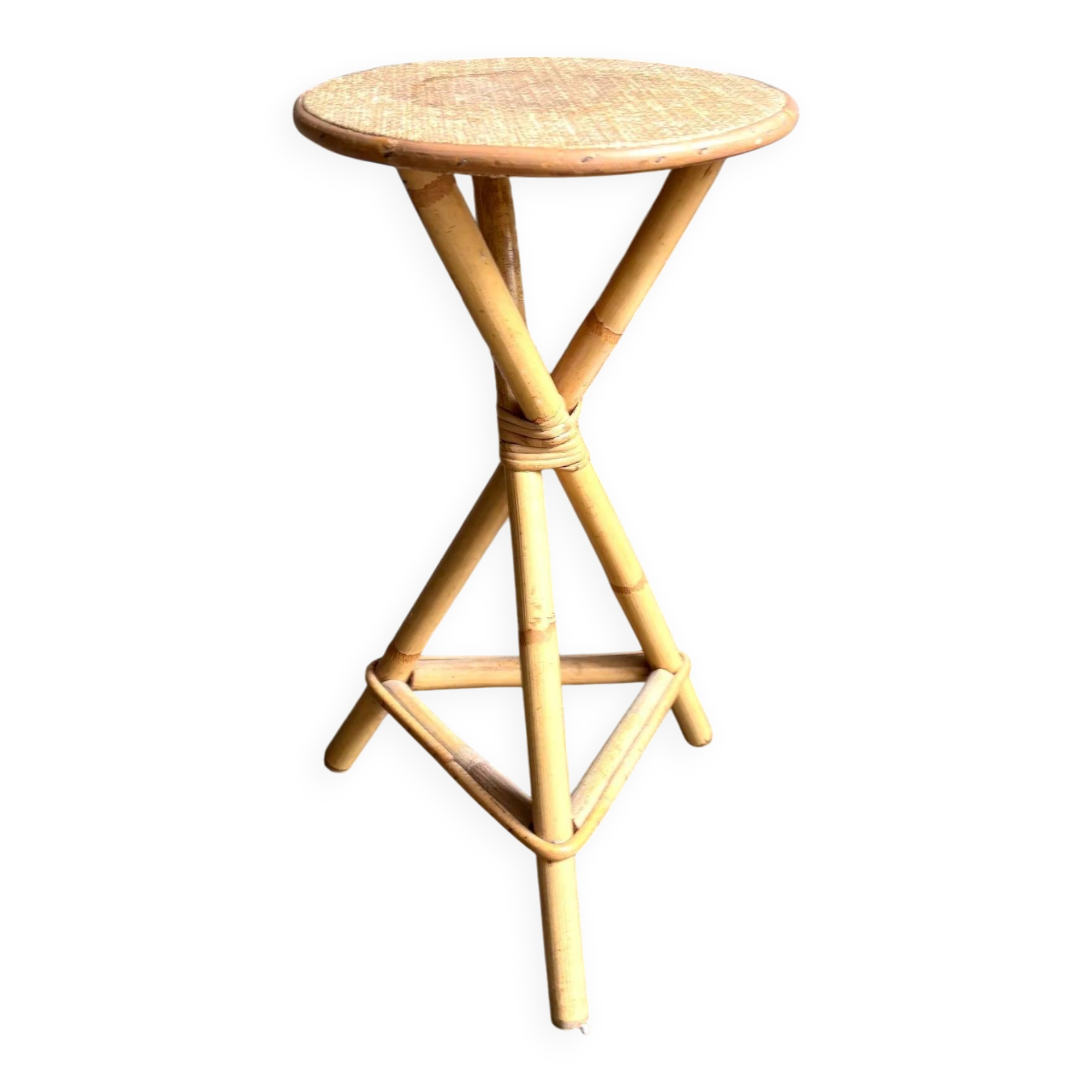 Tripod stool in rattan