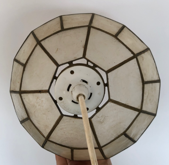 Mother-of-pearl hanging lamp