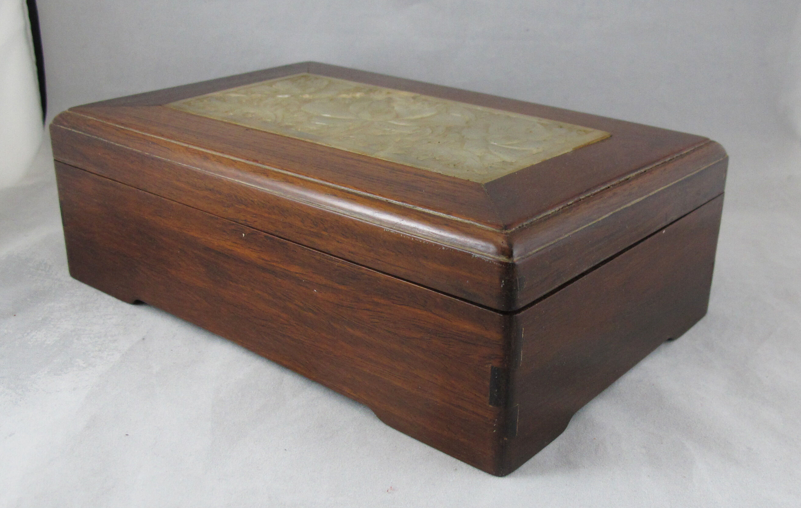 Chinese wooden box decorated with jade plates