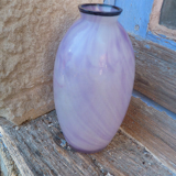 Art deco soliflore vase in purple lillas glass