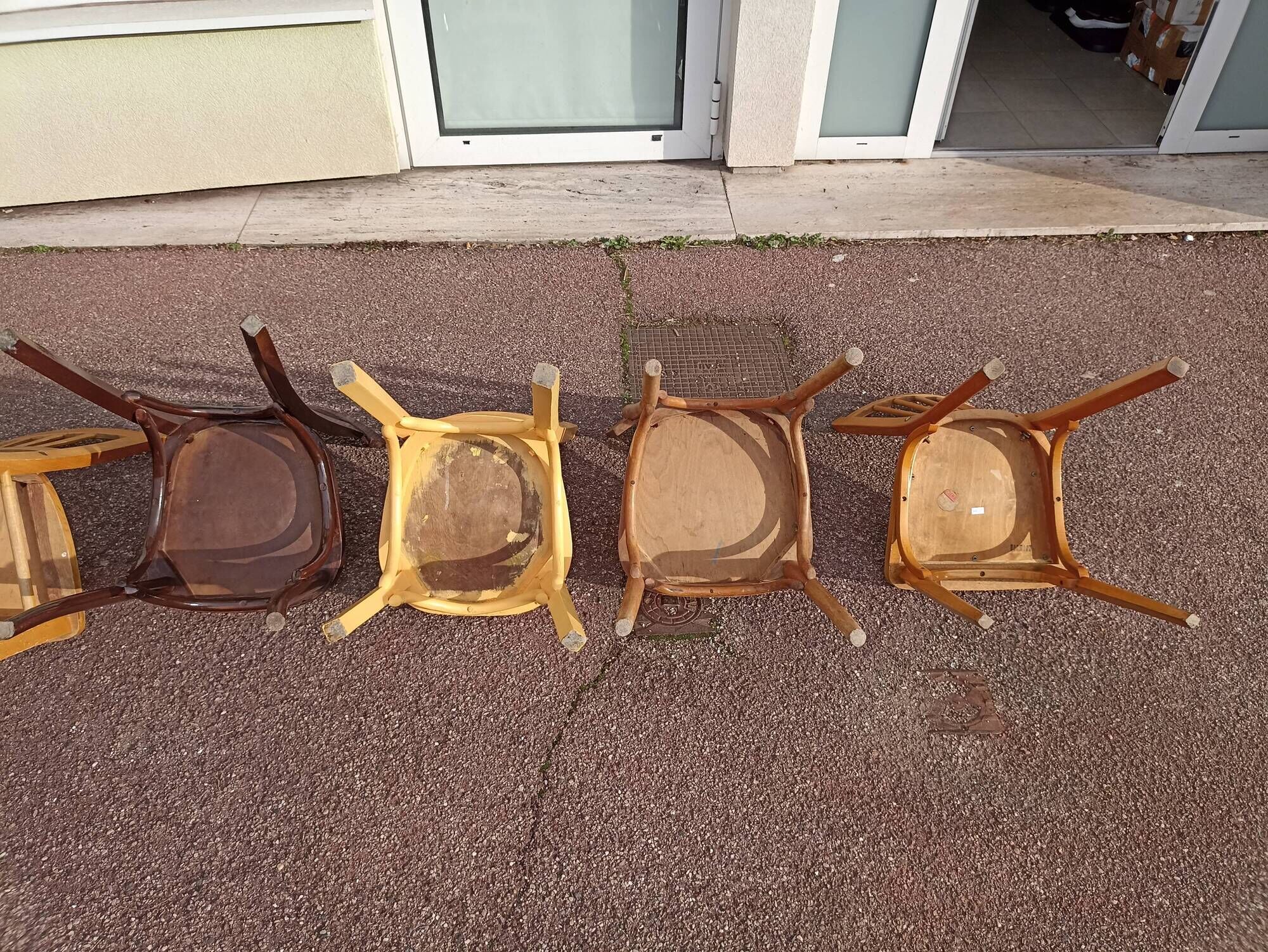 Set of 8 wooden bistro chairs bar mismatched