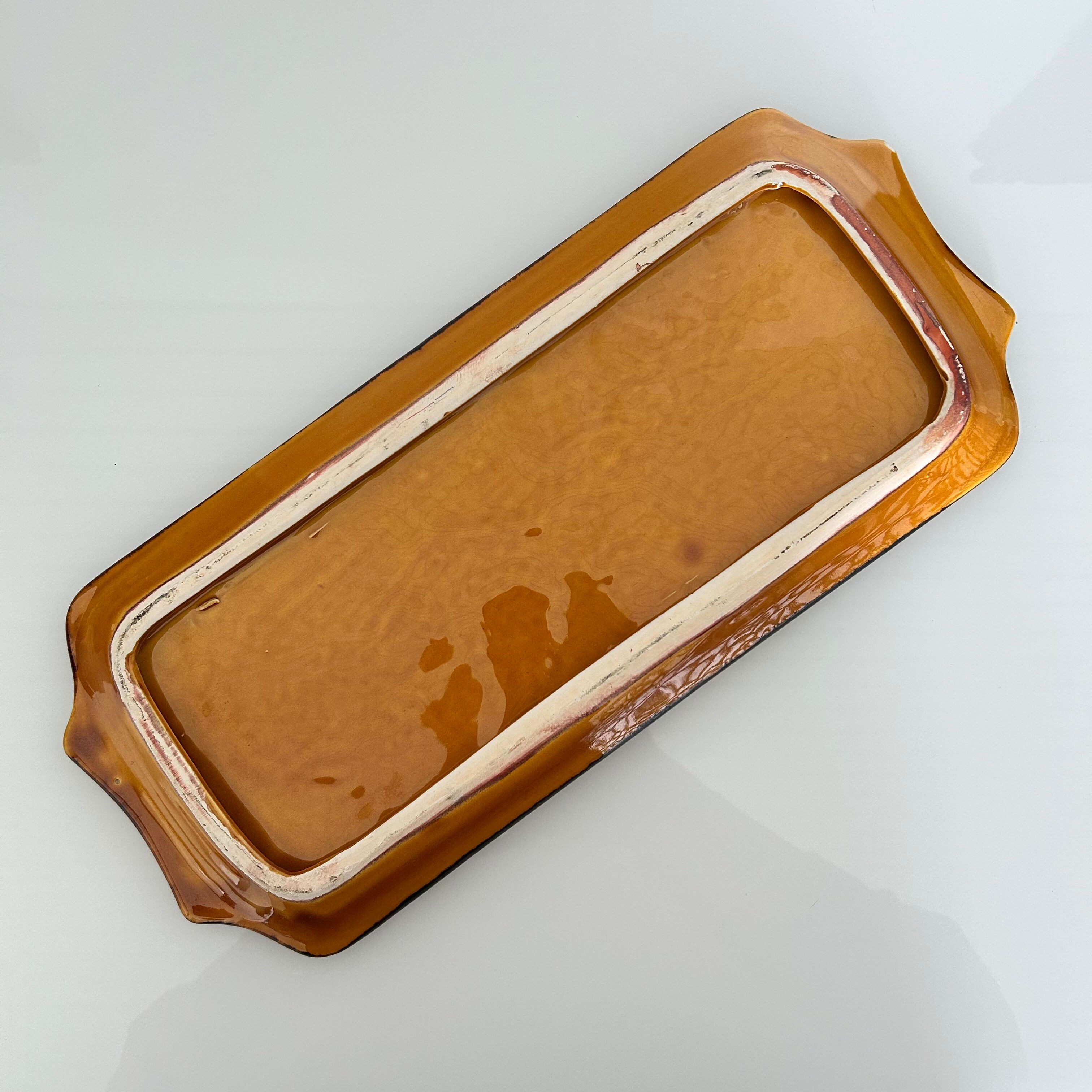 Rectangular plate with cherry decoration