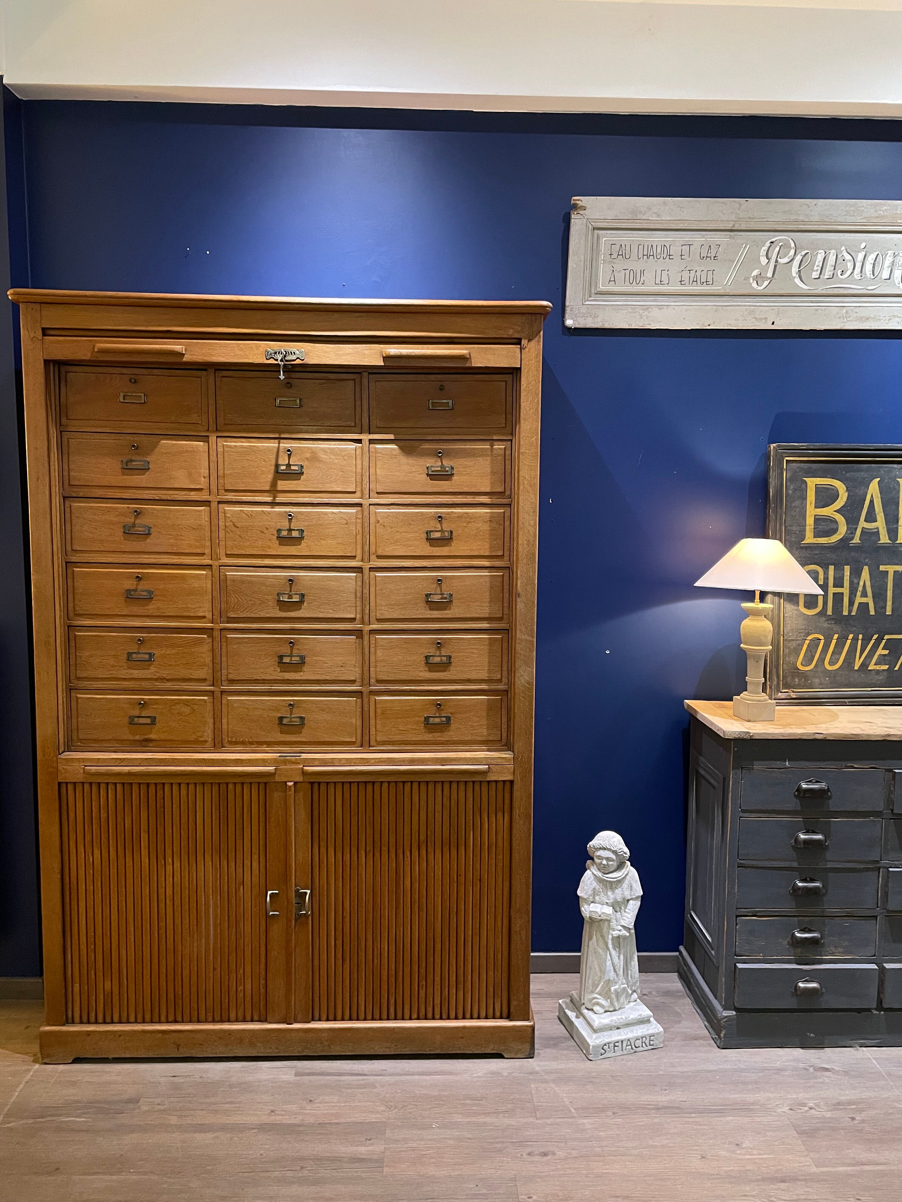 Notary trade furniture