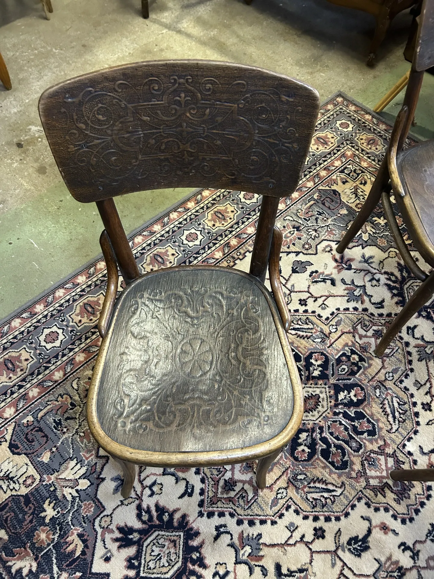 Lot de 4 chaises thonet