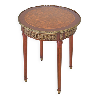 Louis XVI style guéridon