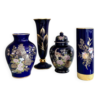 Collection de vases bleu cobalt, vases en porcelaine du milieu du siècle, intérieur vintage