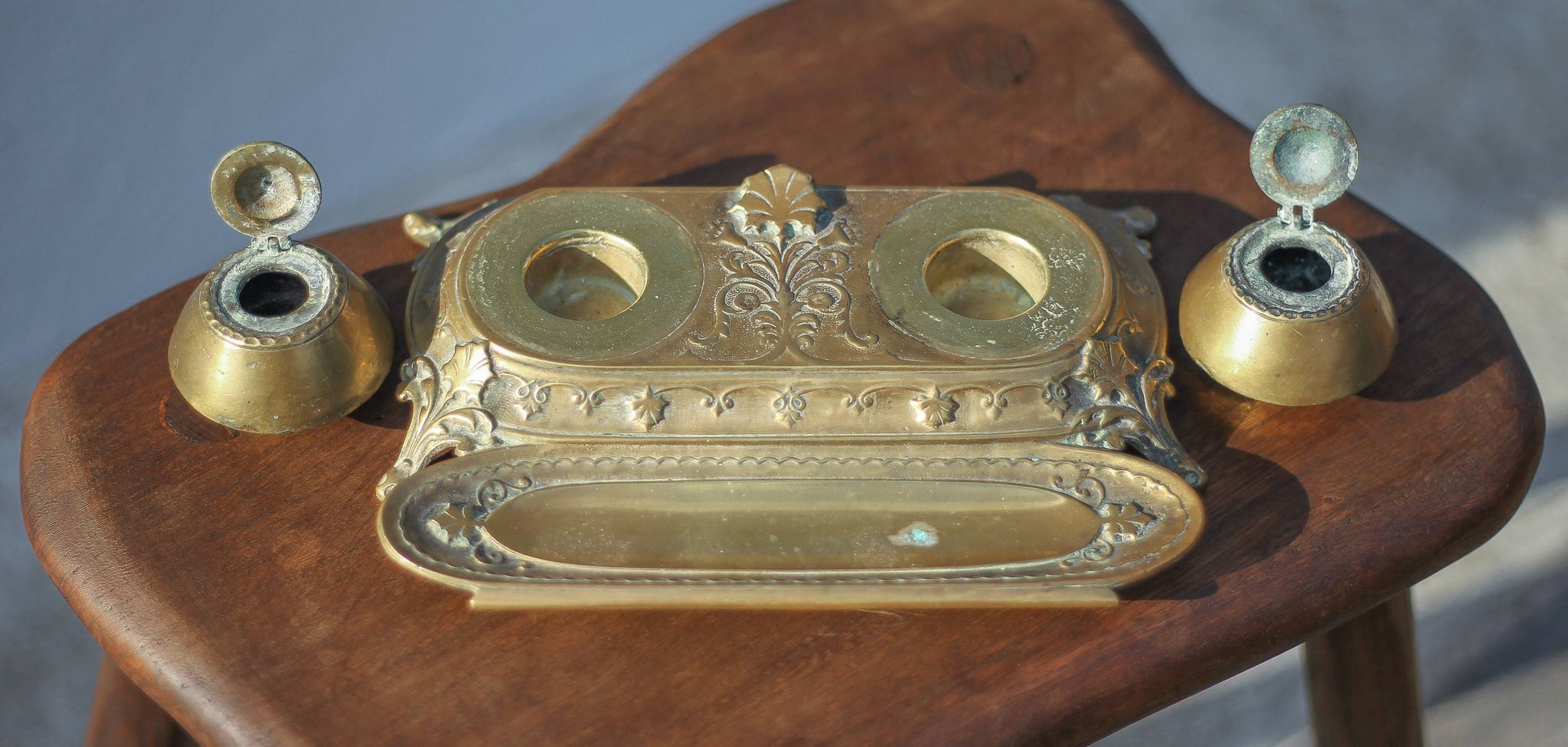 Encrier bronze Carpe diem, encrier rocaille, déco bureau, collection, inkwell