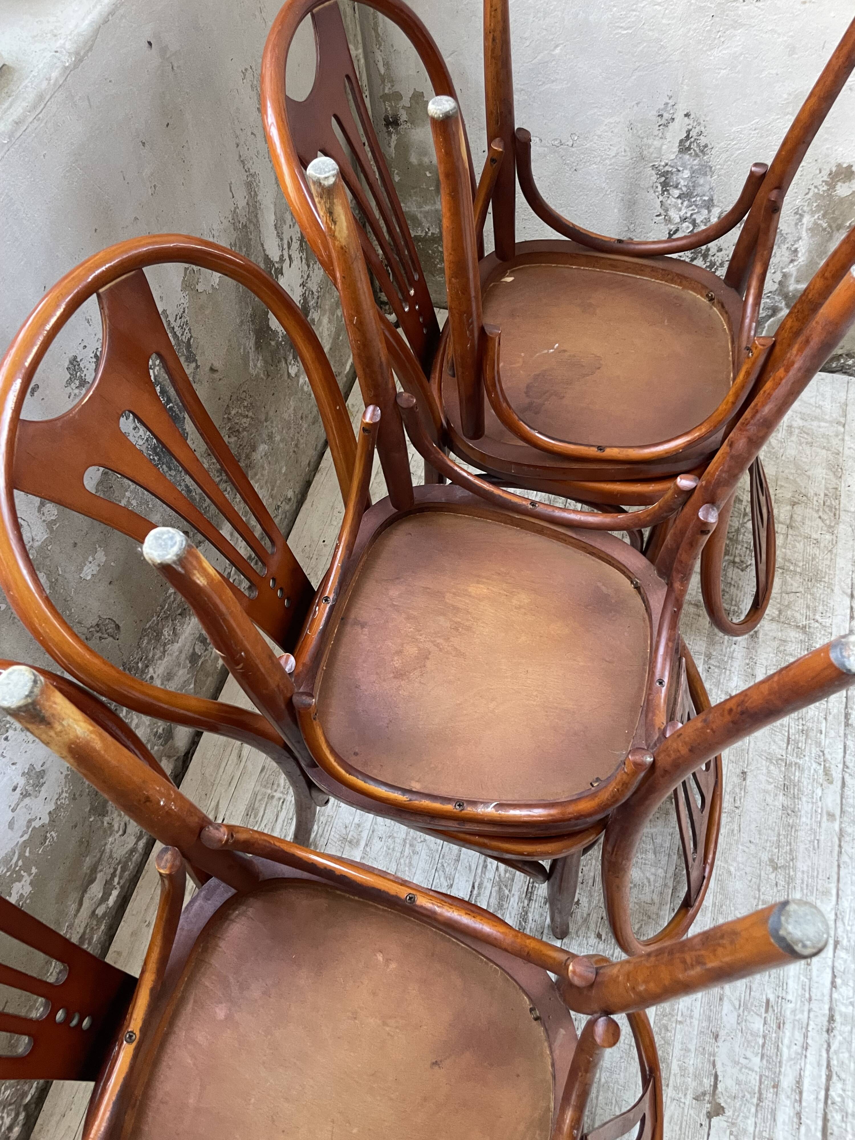 6 bistro chairs