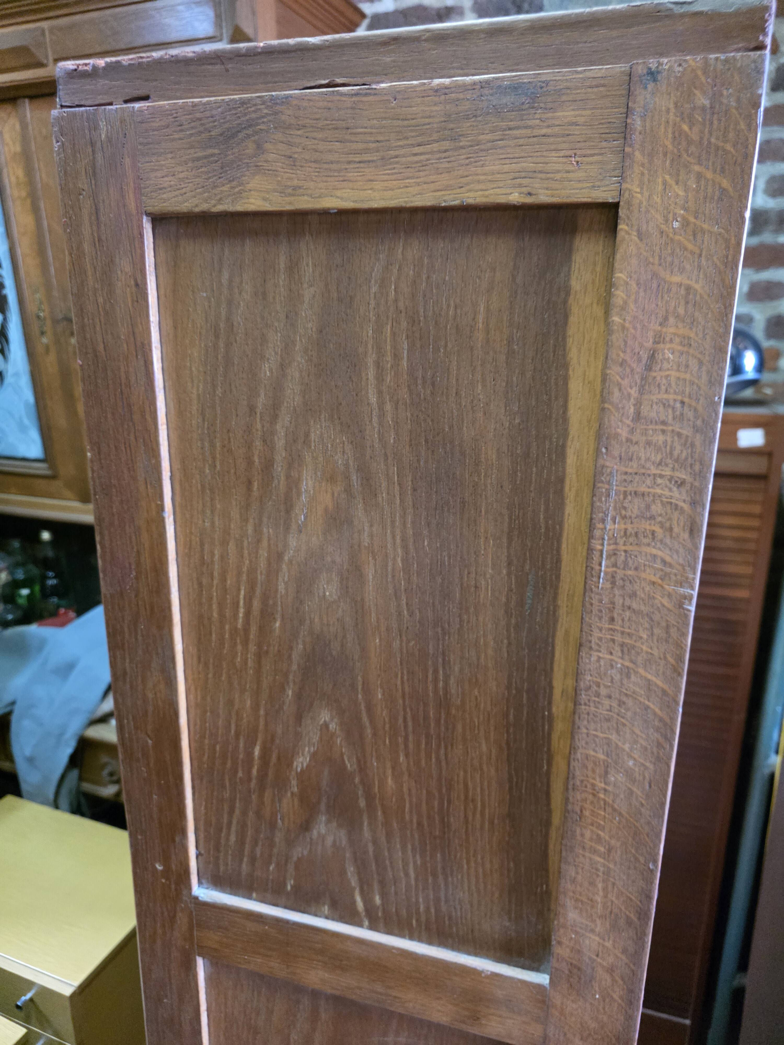 Antique double curtain cabinet in oak