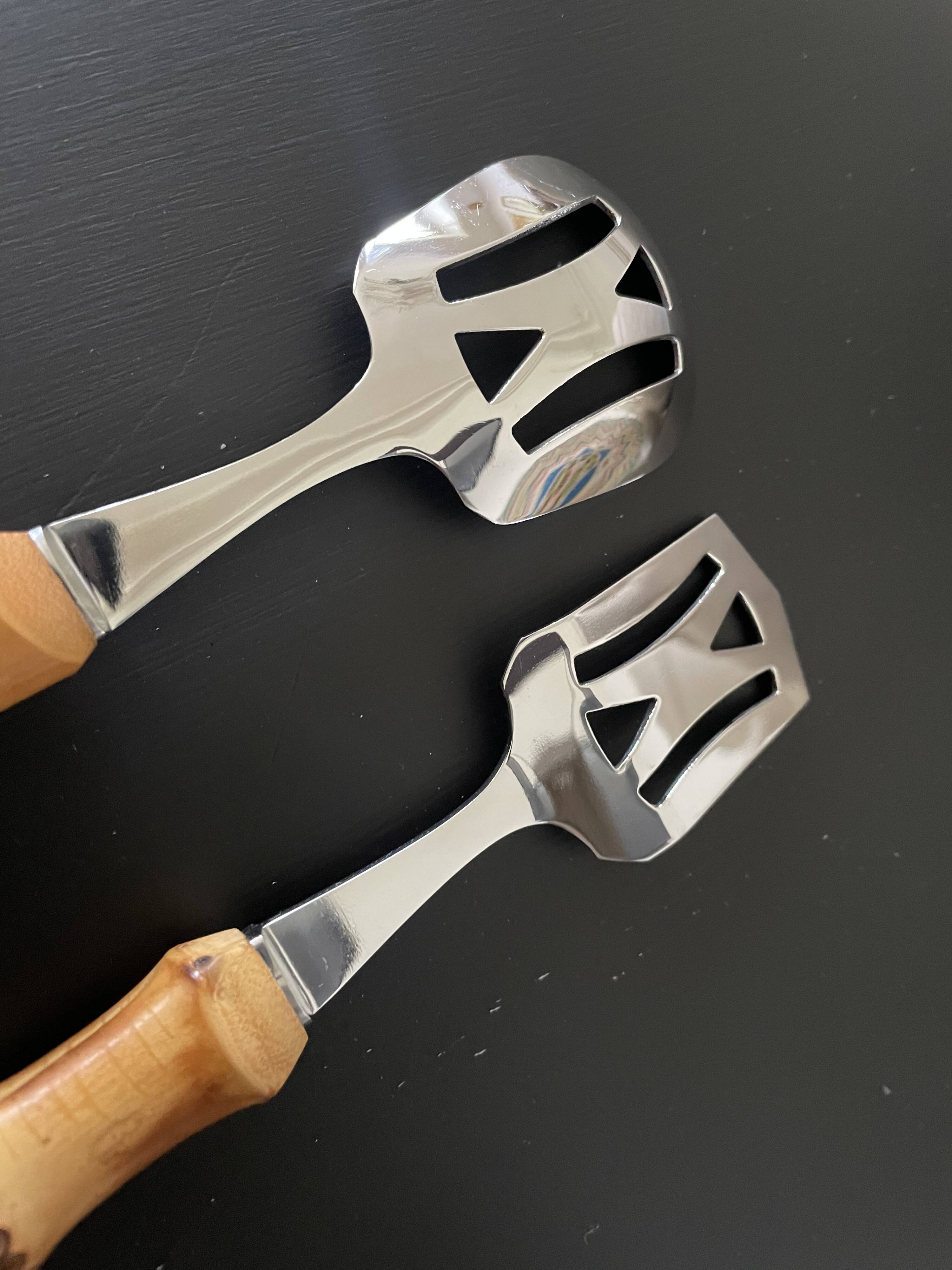 Bamboo serving cutlery