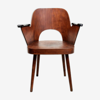 Walnut dining chair model 1515 by Oswald Haerdtl