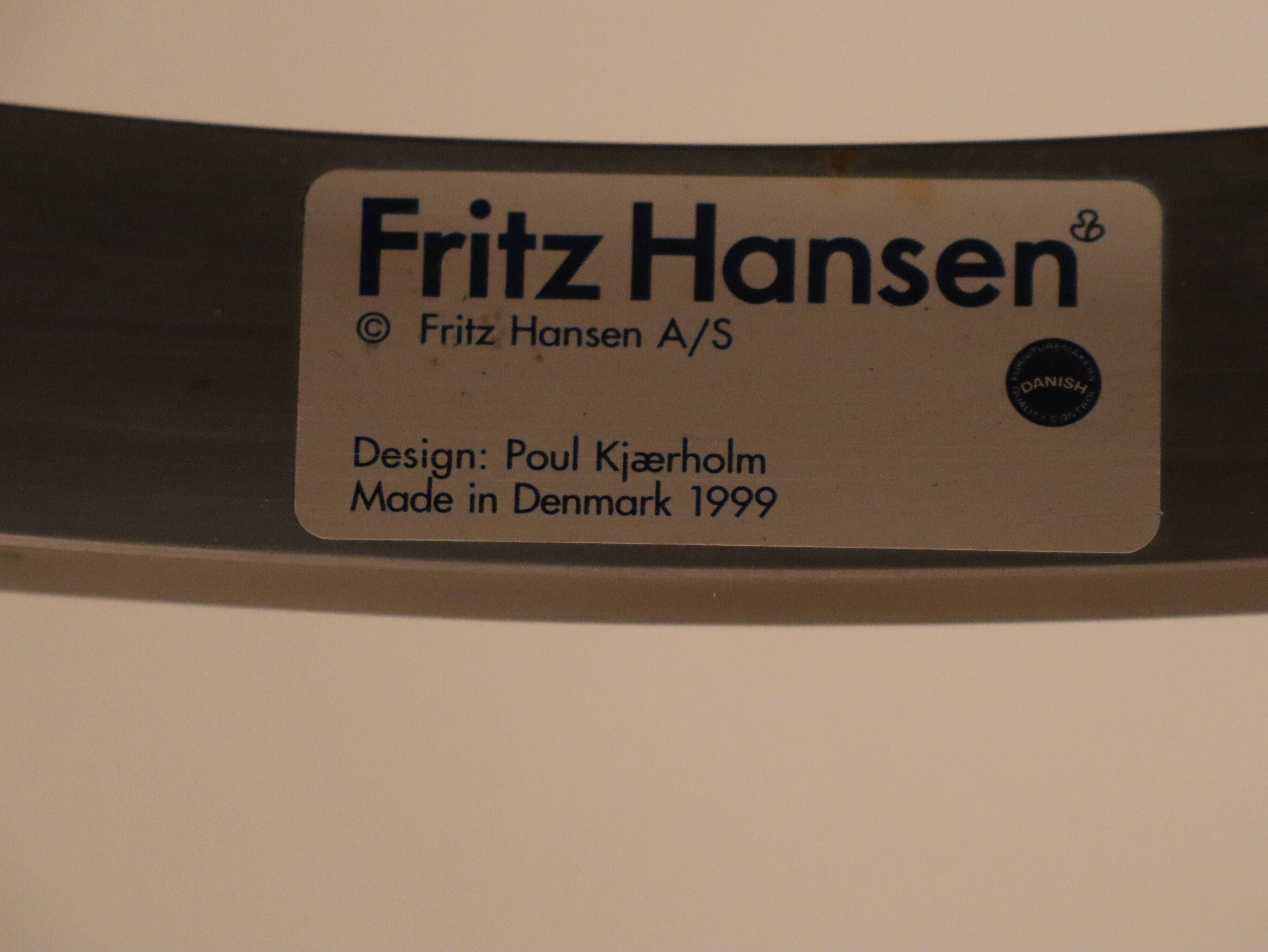 Pair of PK22 armchairs by Poul Kjaerholm for Fritz Hansen