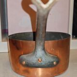 Set of 7 copper pans / brass handle