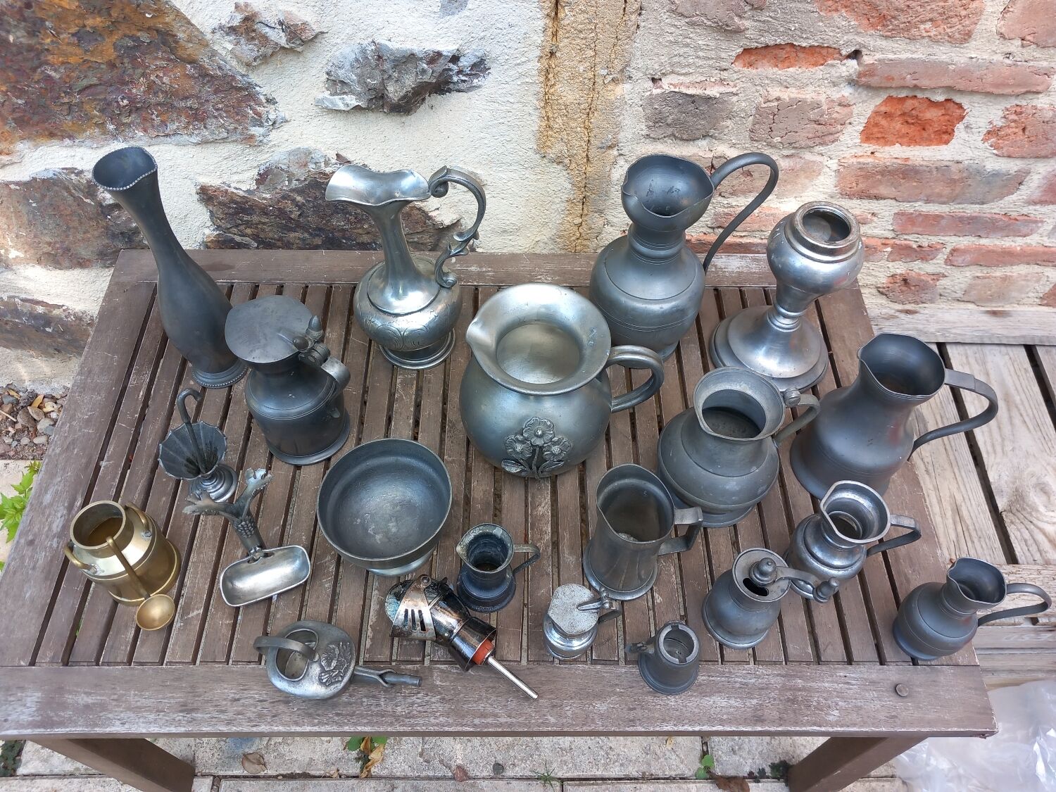 1 set of 20 pewter objects