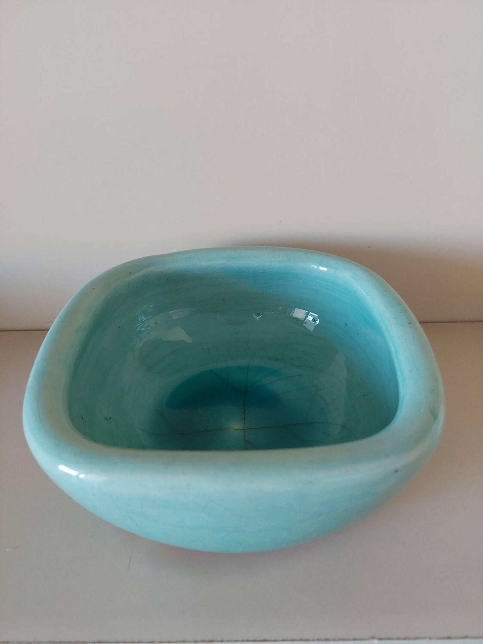 Turquoise cracked ceramic empty pocket signed Keramos, Sèvres circa 1950
