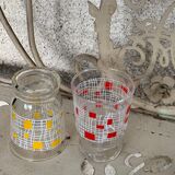 Carafe and 4 glasses with design and vintage patterns 1950/60
