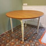 Round table