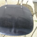Lot of 2 vintage 70's chairs