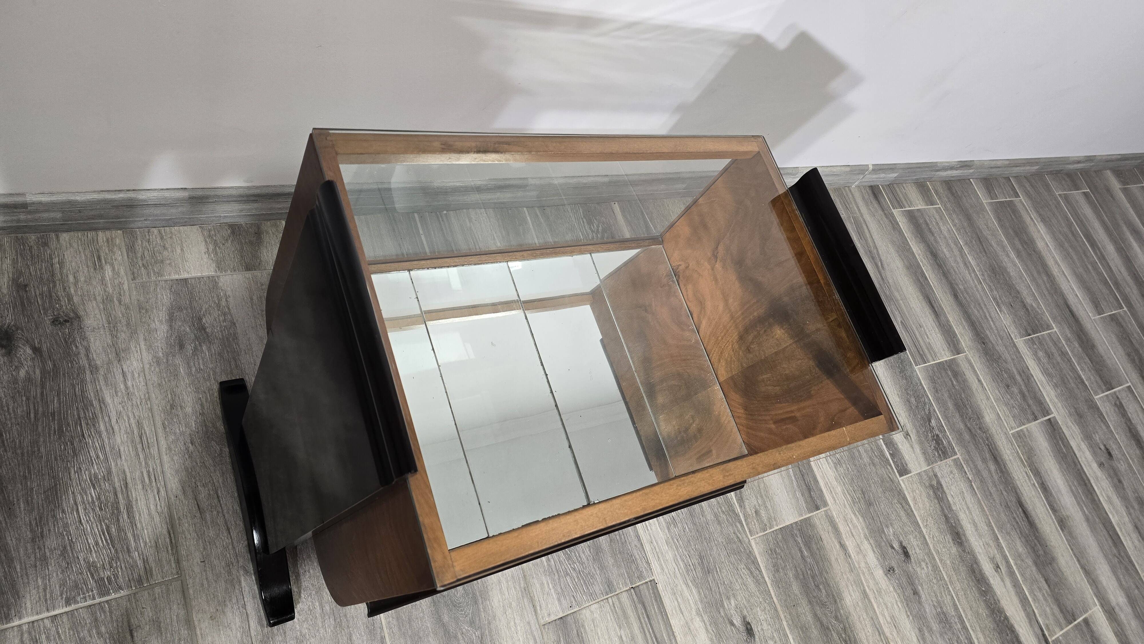 Art Deco Bar Table by Jindrich Halabala for Up Závody, 1930s