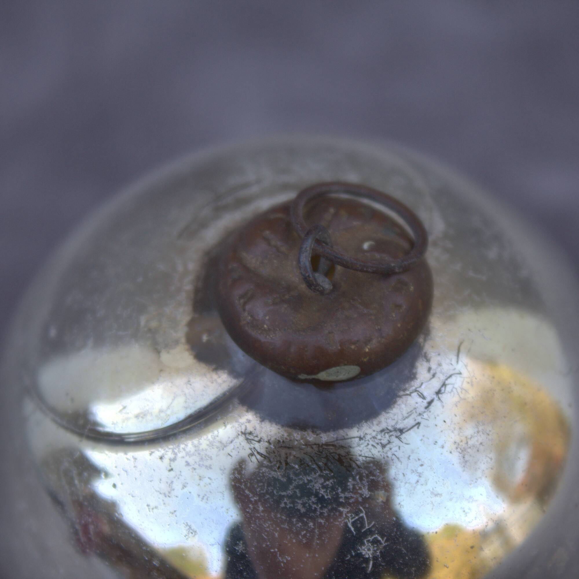 Boule de sorcière antique 7 cm 1800s couleur argent