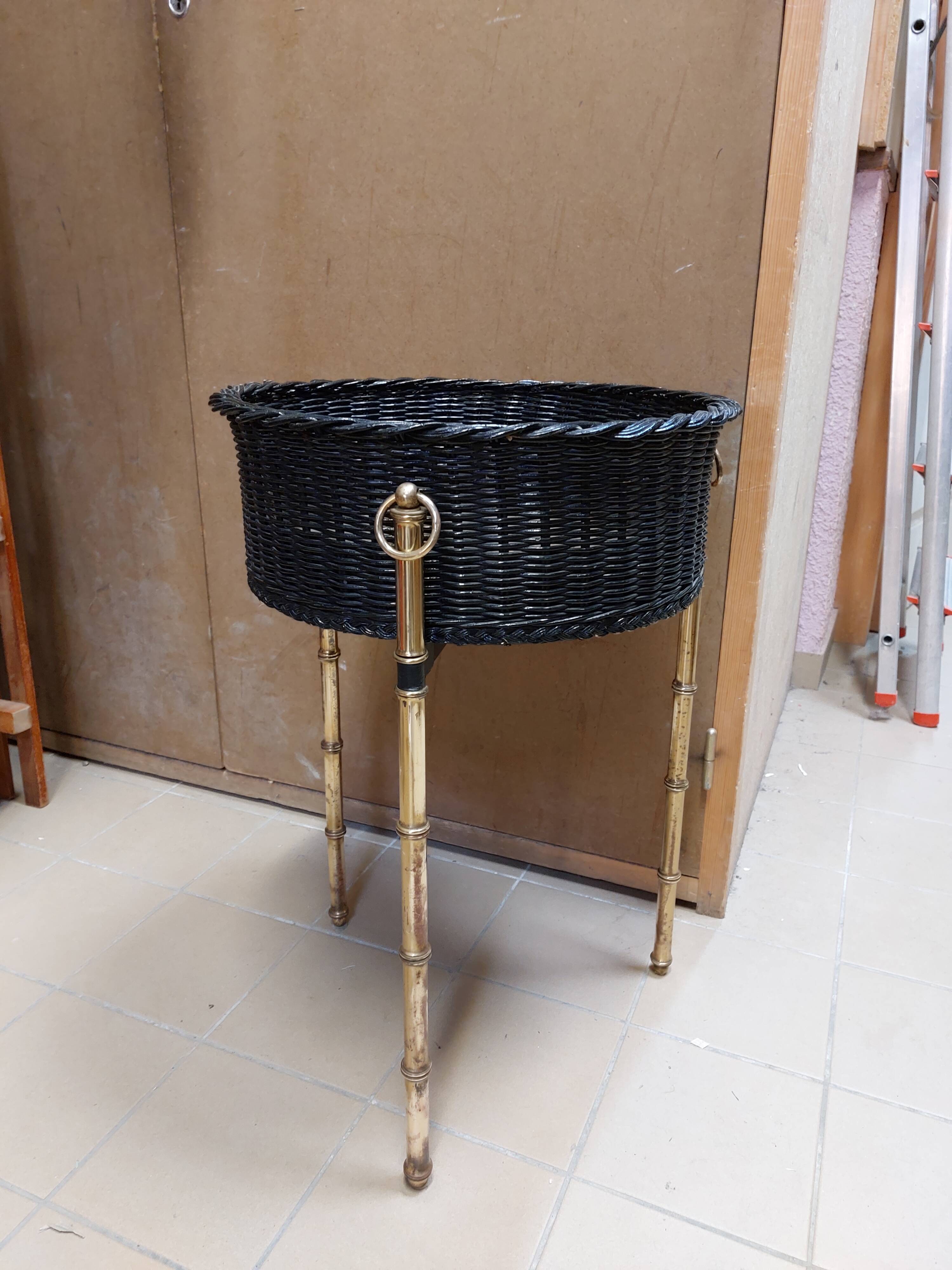 Vintage round tripod planter attributed to Jacques Adnet - 50s/60s