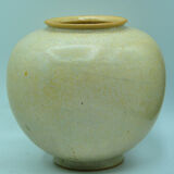 Vase boule coloquinte grés émaillé signé LL à identifier design contemporain