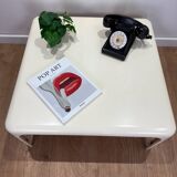 Table basse Vico Magistretti modèle Demetrio 70 pour Artemide