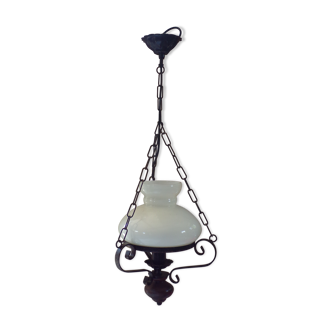 Opaline suspension