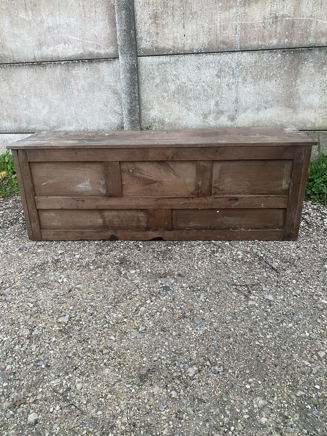 Solid wood drawer cabinet