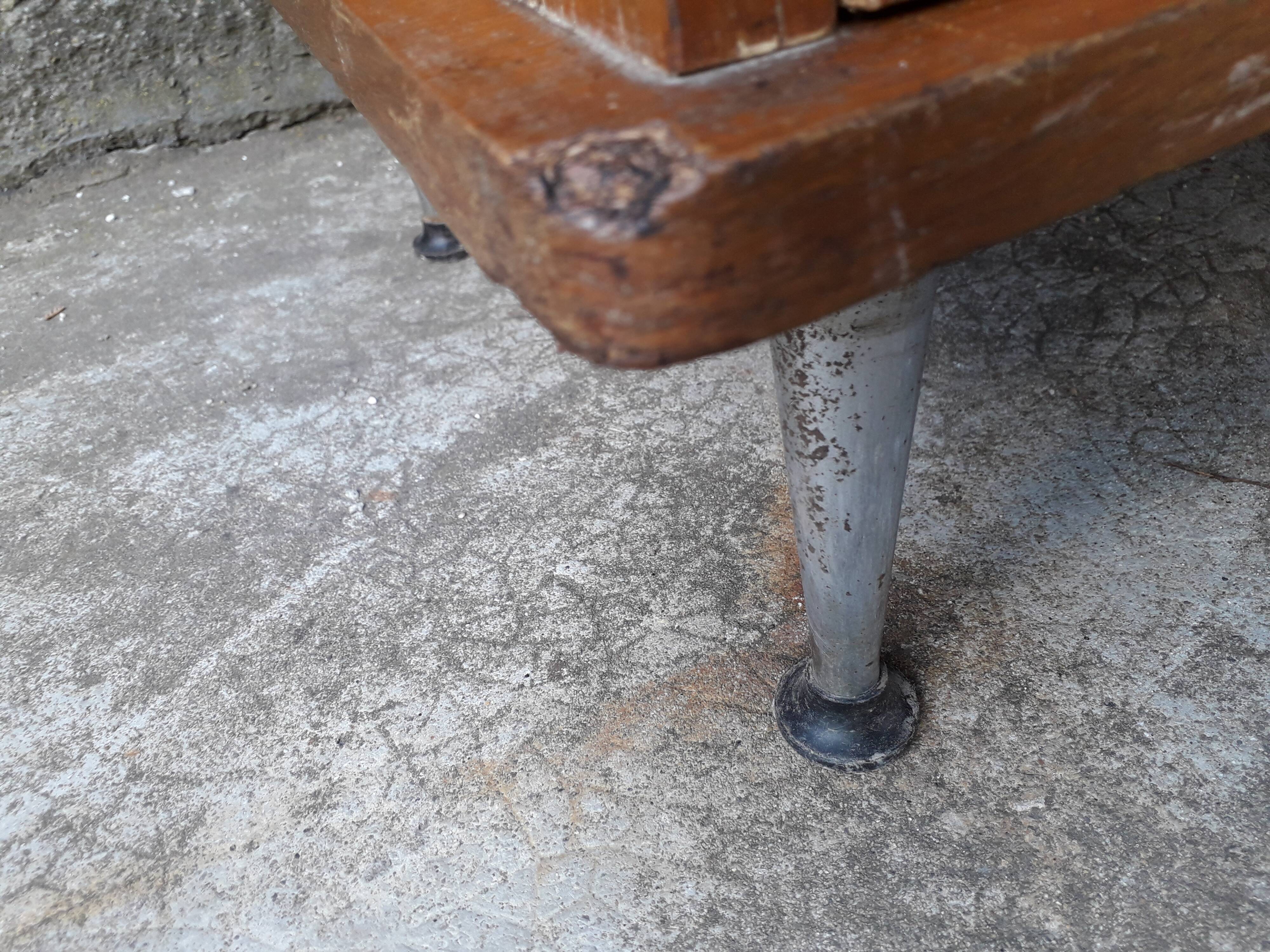 Commode vintage