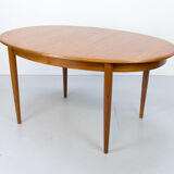 Danish teak oval extending dining table by Gudme Möbelfabriken, 1960s
