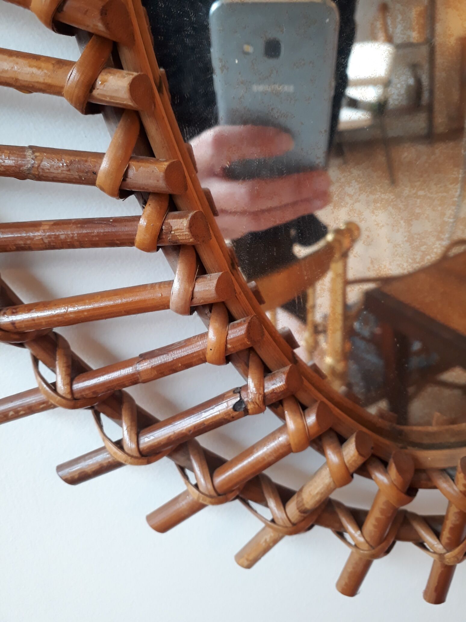 Rattan mirror oval - 61x42cm