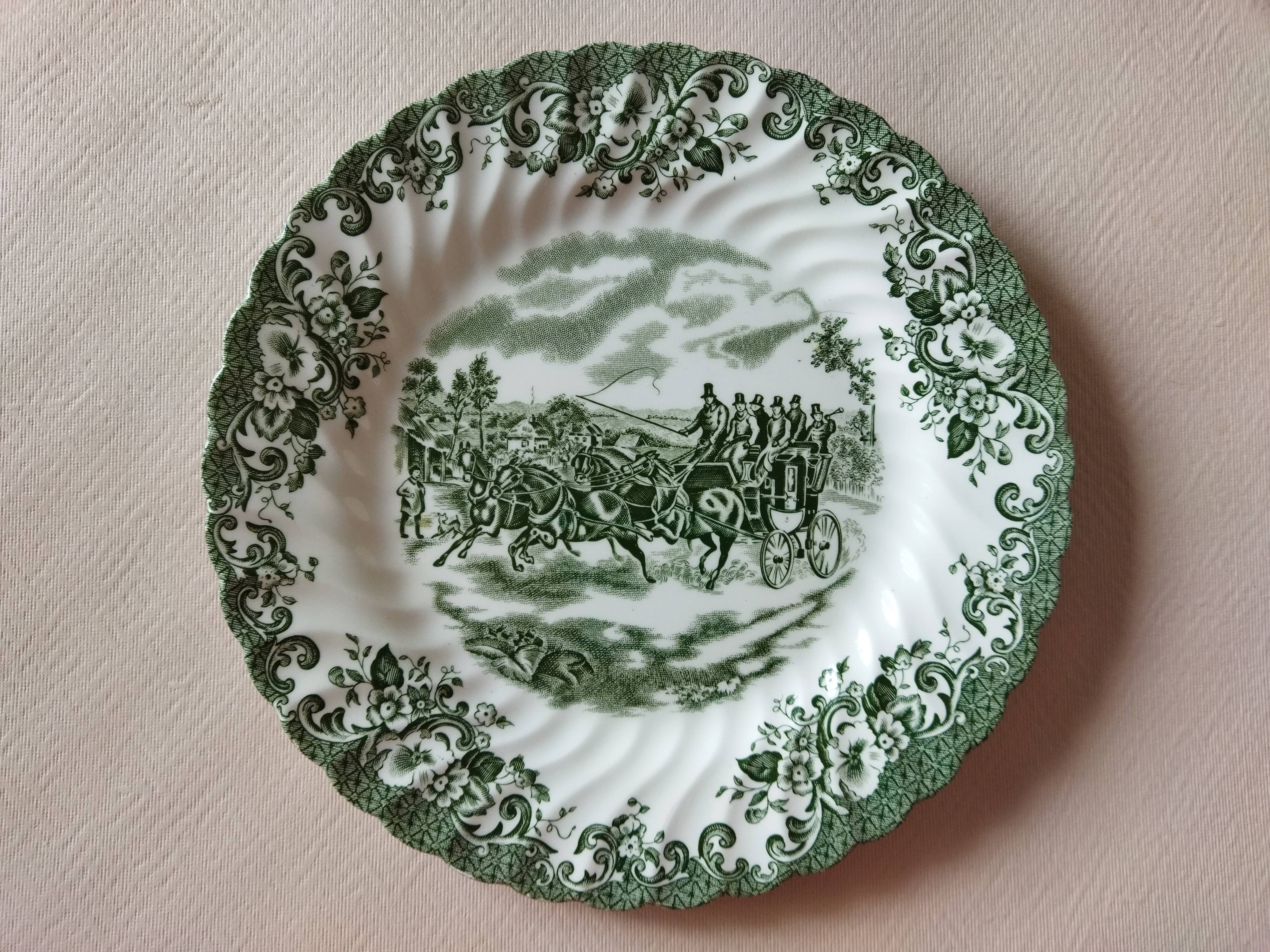 8 Johnson Bros "Coaching Scenes" English dessert plates