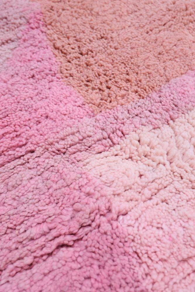 Tapis bérbere rose fait main traditionnelle 300cmx200cm