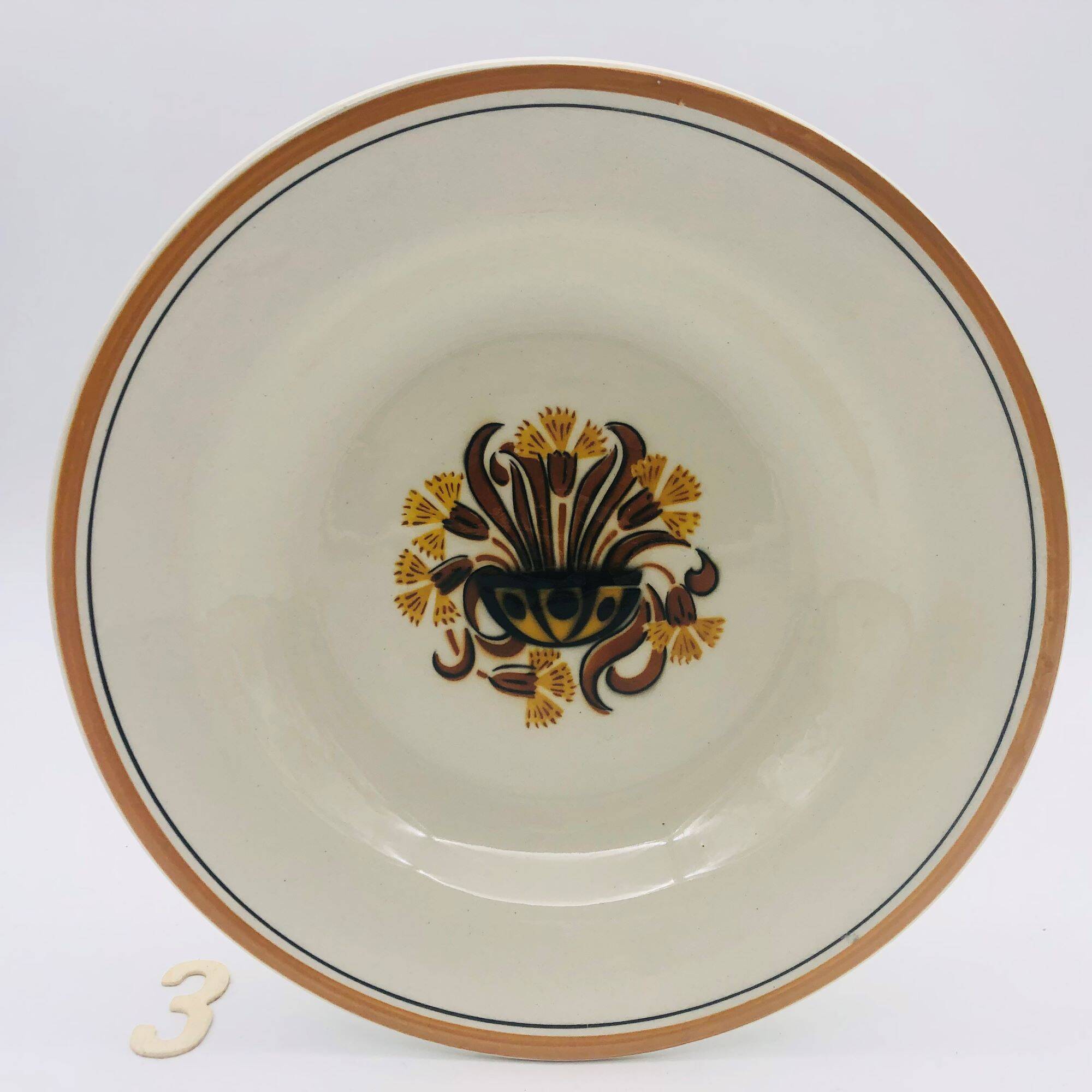 6 Deep Plates, Creil and Montereau – Carnation model.