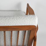 Fauteuil bouclé original Baczyk, restauré, blanc, teck