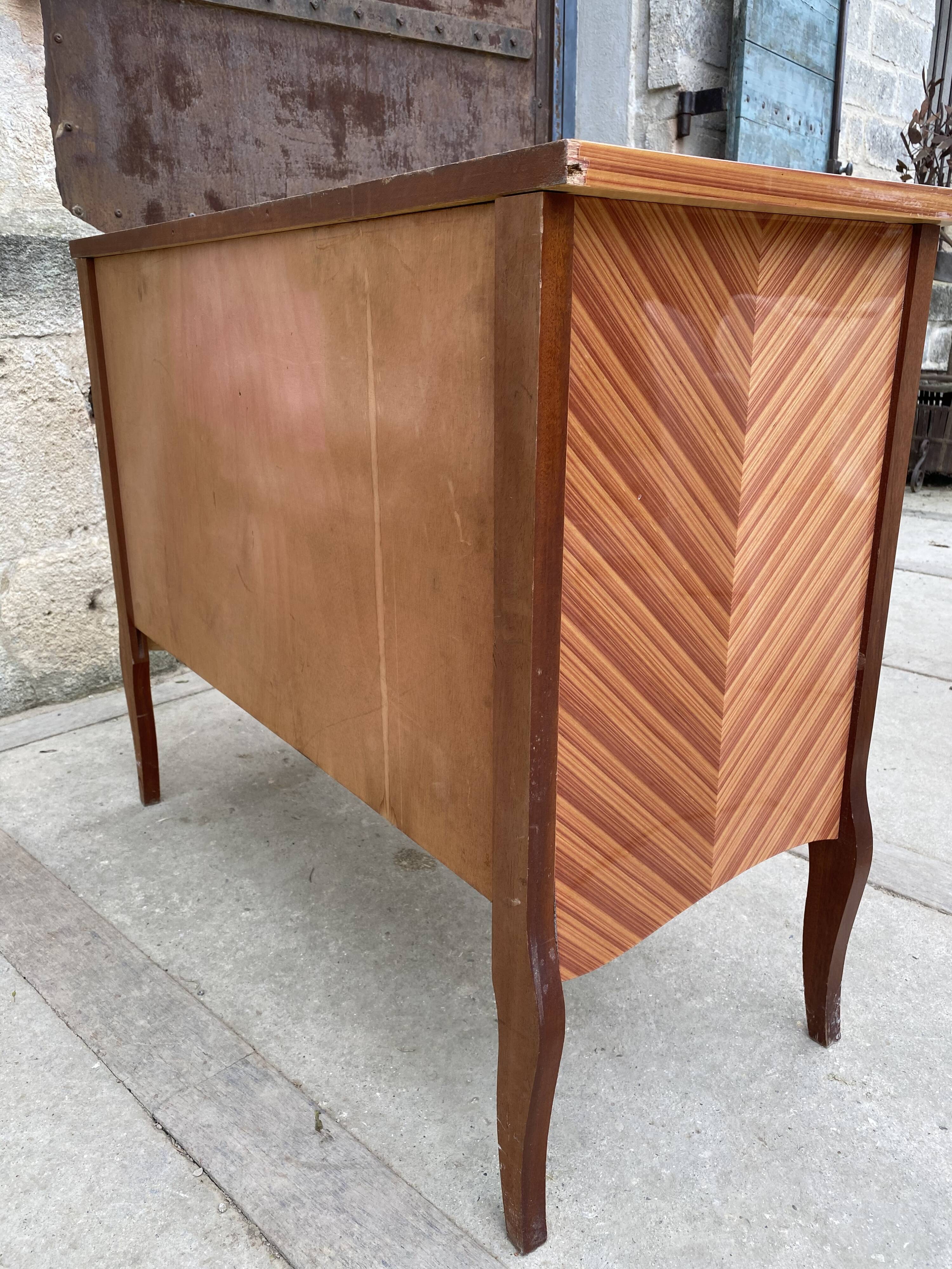 Louis XV 1970 vintage style commodity