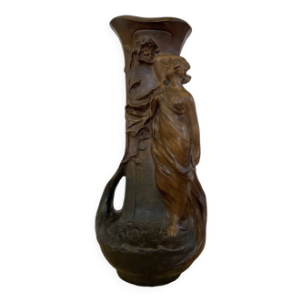 Vase en Plâtre art nouveau