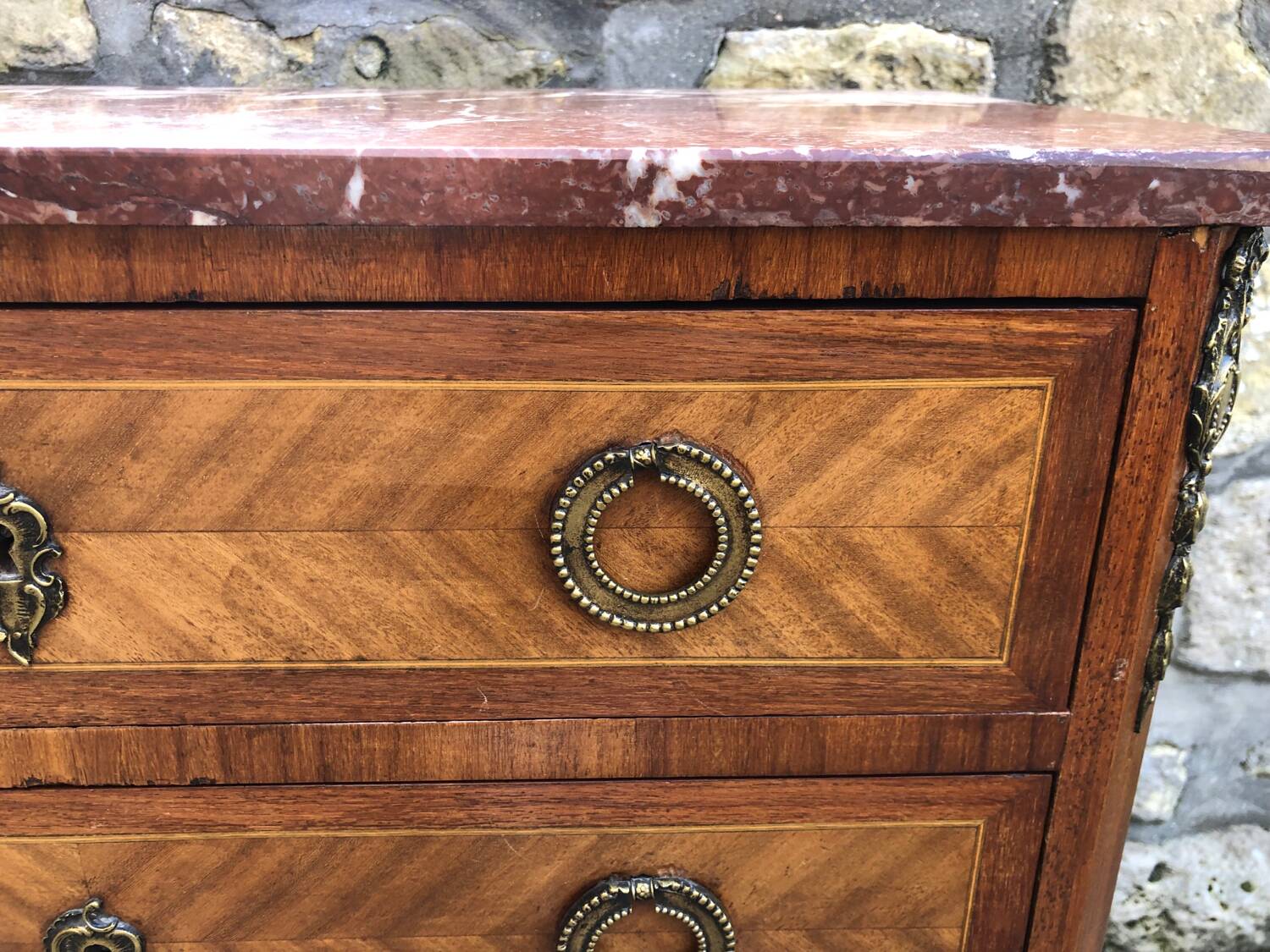 Commode marqueterie style transition