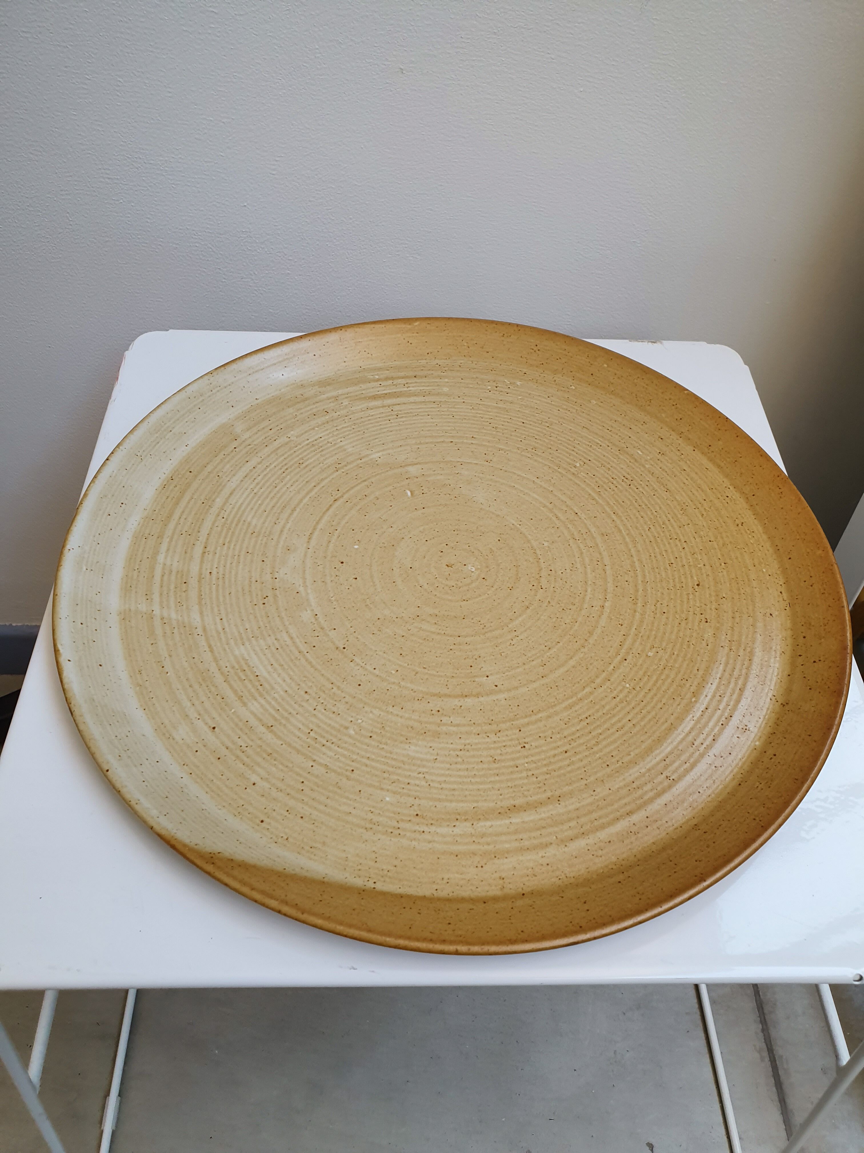 Large serving dish or sandstone tray Village France CNP