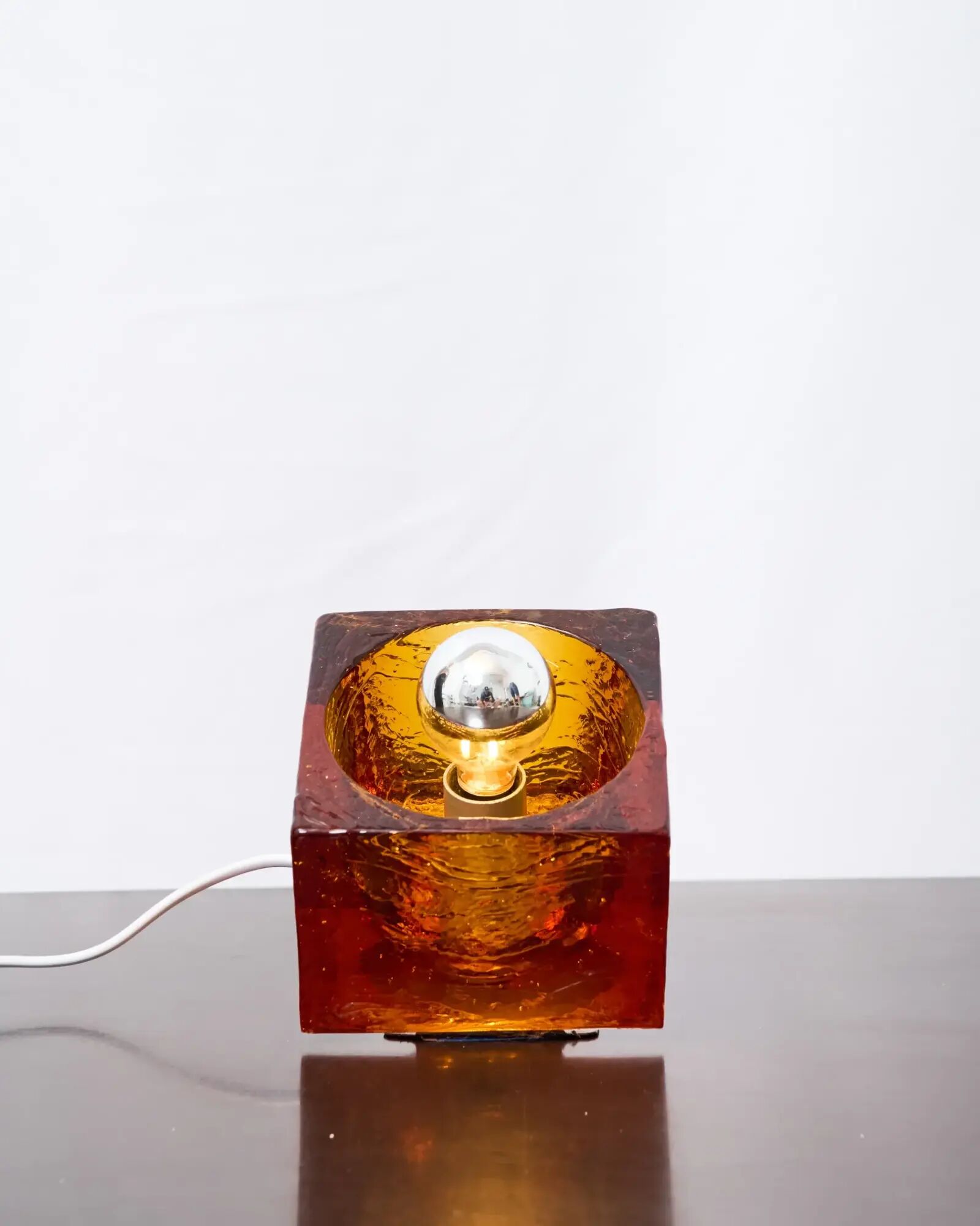 Cubic table lamp "Coca" in Murano glass, Italy, 1970s