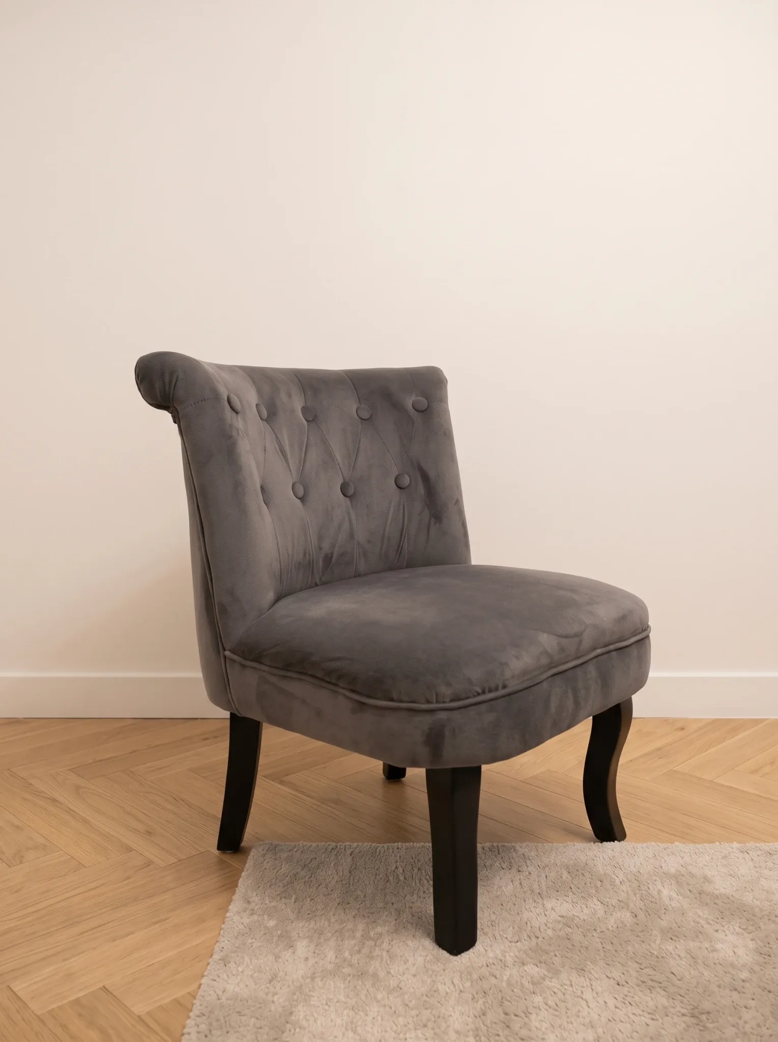 Pair of classic style crapaud armchairs in grey velvet.