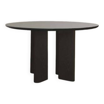 JOE ROUND DINING TABLE