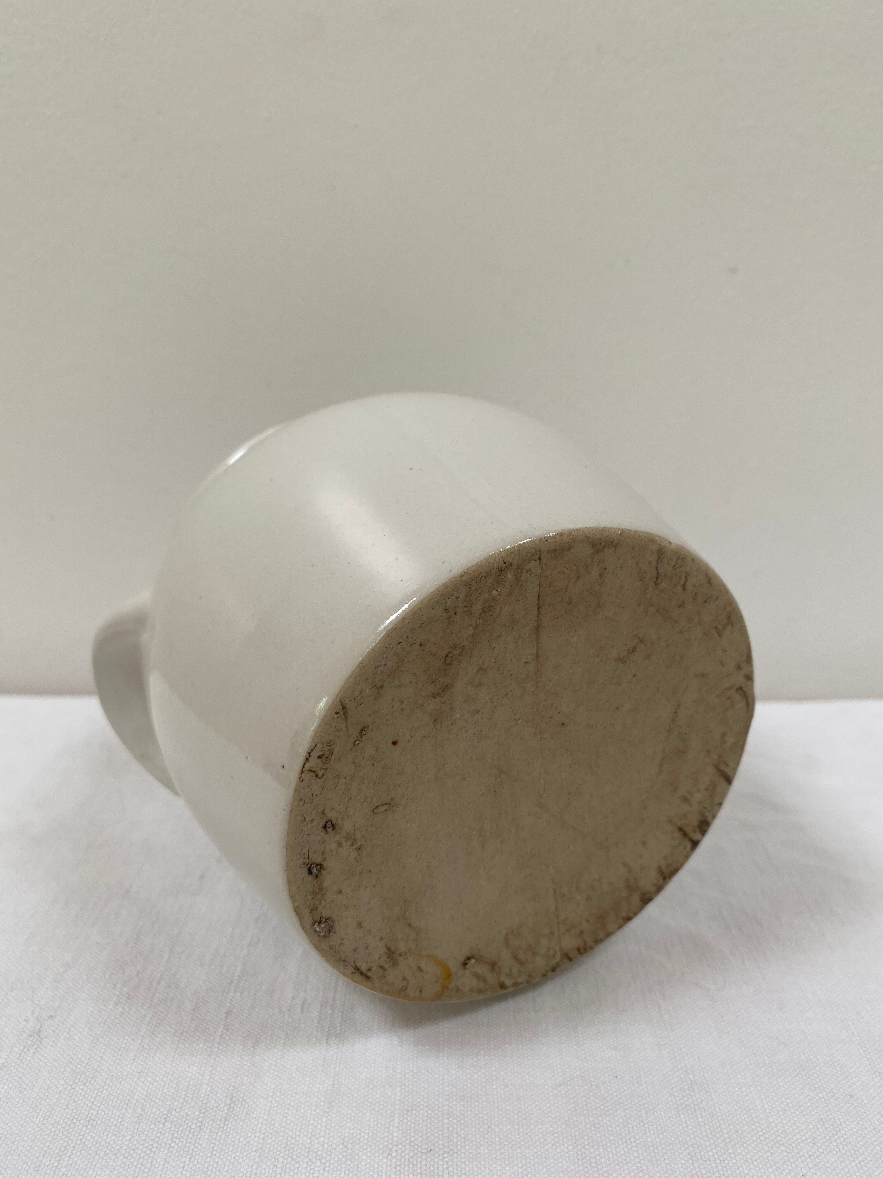 White pot in glazed stoneware