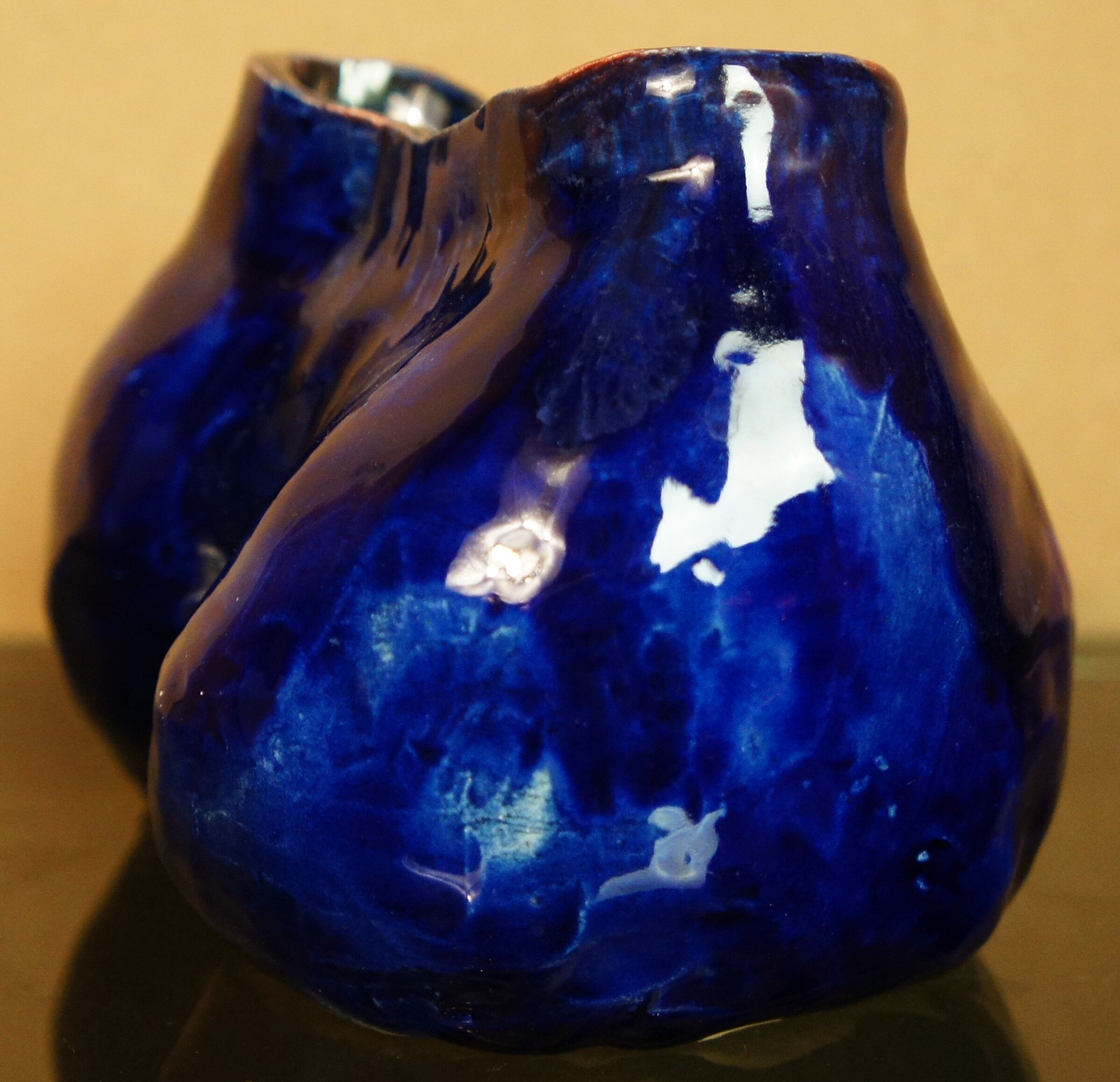 Hand-modeled "Popotin" terracotta vase