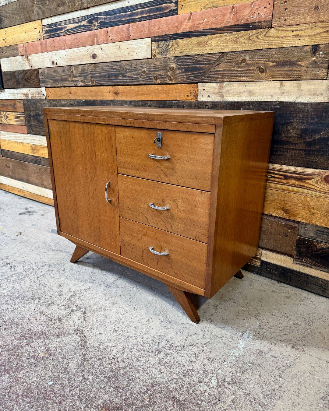 Vintage multifunctional chest of drawers